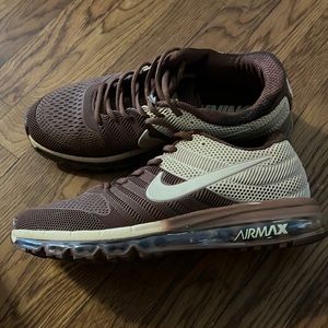 Mens Nike Neutral Ride Air Max running shoes
